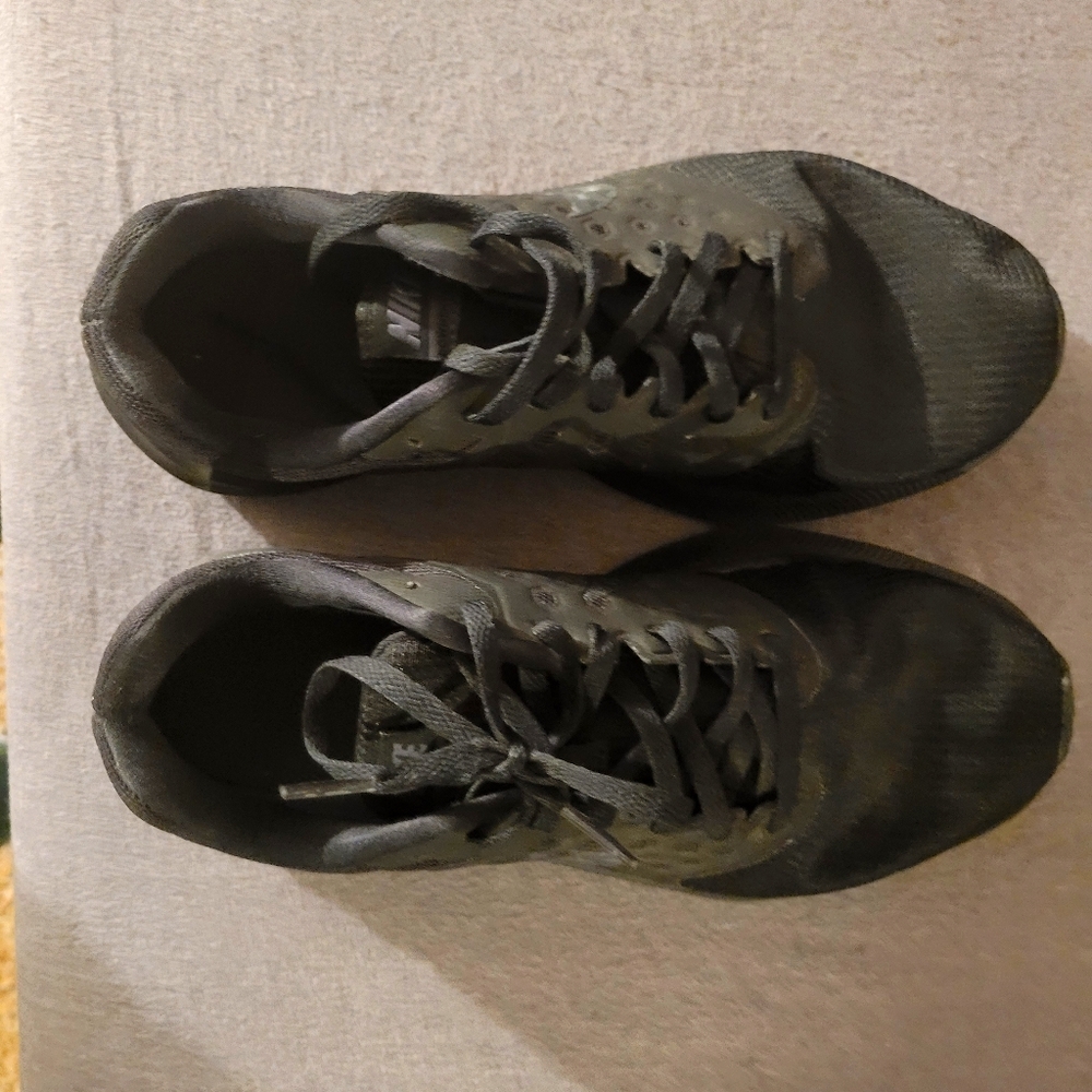 Nike shoes